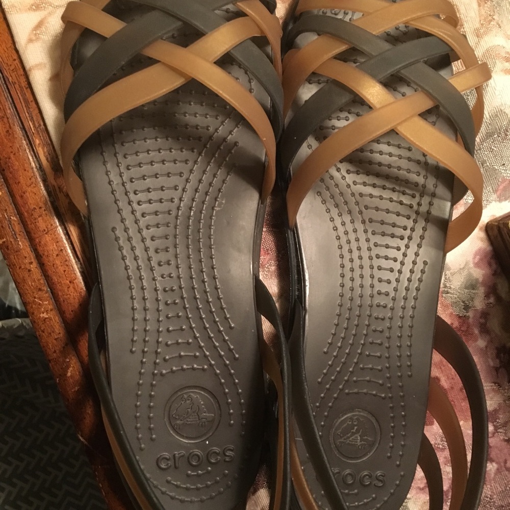 Shoes - Picture 2 of 3